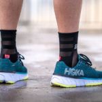 2 lightweight-compression-socks-for-running