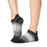 socks_grip_lowrise_ft_static_1.jpg